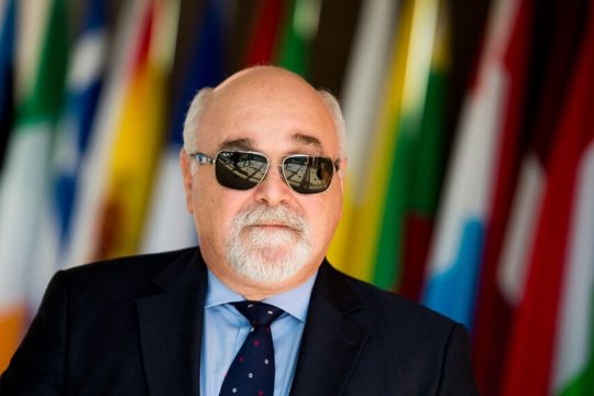 «Θέλουμε να ηγηθούμε της Δημοκρατικής Παράταξης»